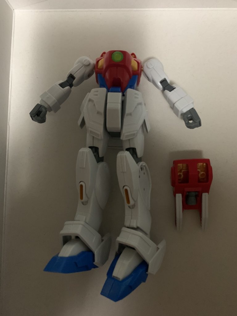 こちらは残りの使わない物です。逆にこの本体にＭＧシャイニングで余ったシャイニング用パーツを移植すれば、ＭＧシャイニングを旧キット化するという謎加工も可能ですｗそれは今後、とある目的の為に使用する予定です。。。