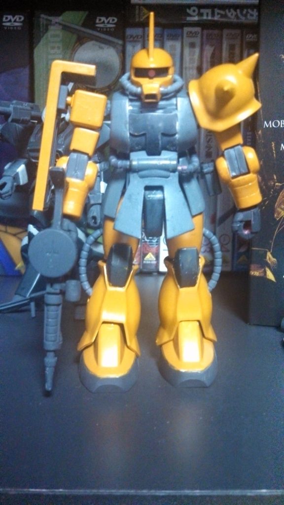 ザク2といえば…ザクマシンガンですね👍️自分で言うのが何なんですが…、武骨な感じがしますね😅