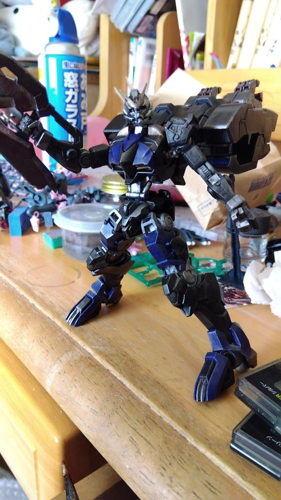 後は、もう、言うまでもなく、全部、汚しを入れまくる。