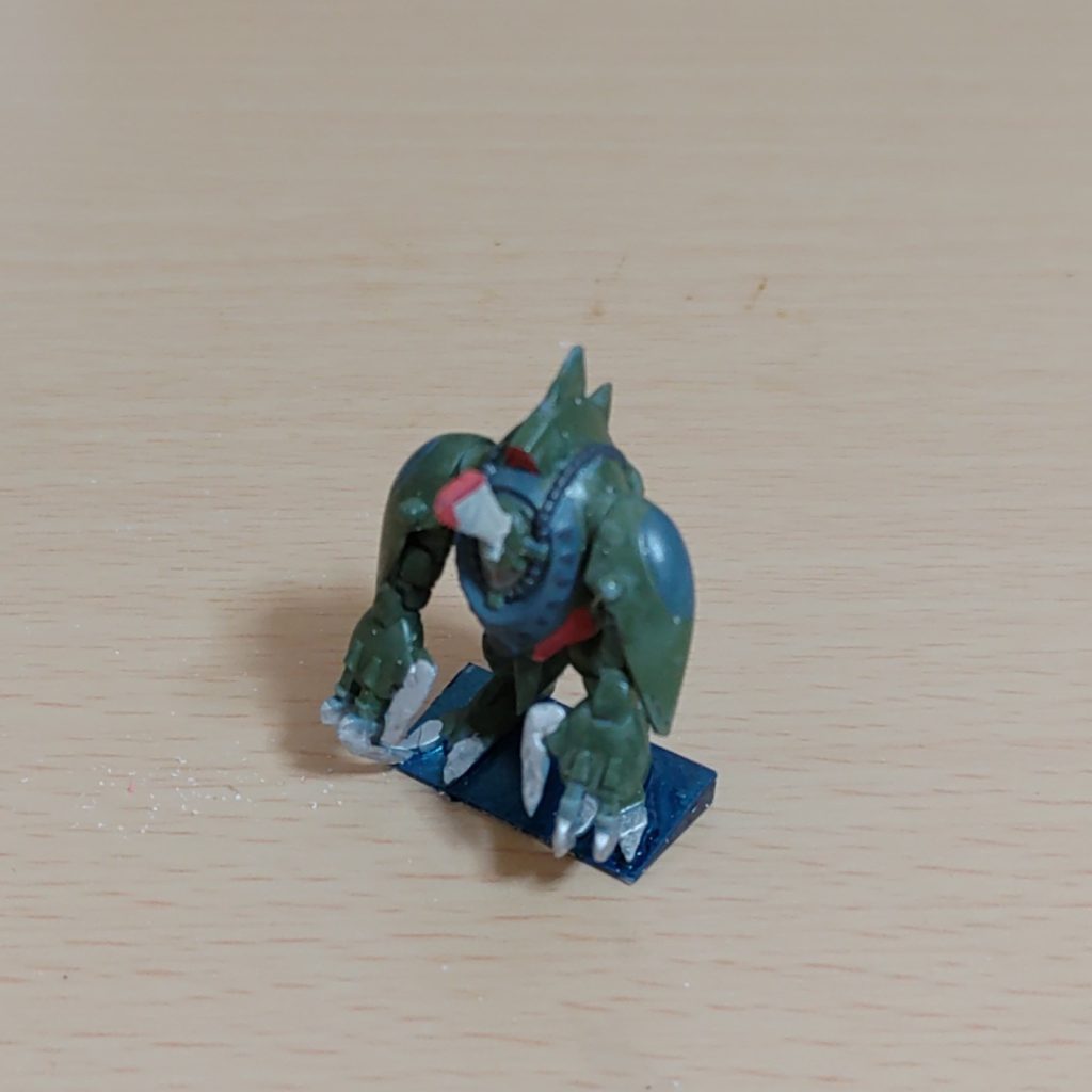 ゾノは手首の角度をいじったのと、台にのせて踵を2ミリ上げてます。