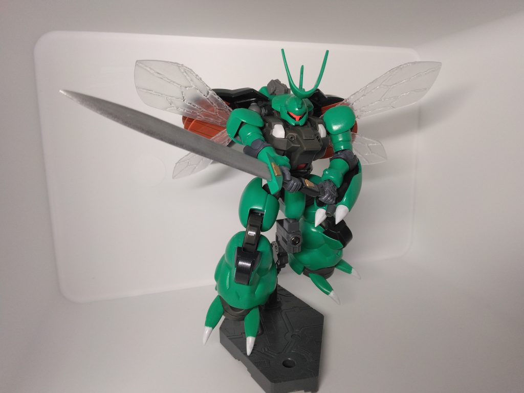 以上、オーラバトラー風ディランザでした。80tを超えるディランザが、オーラコンバーターをつけたところで飛べるのか疑問が残りますが、そこは気にしない方向で。