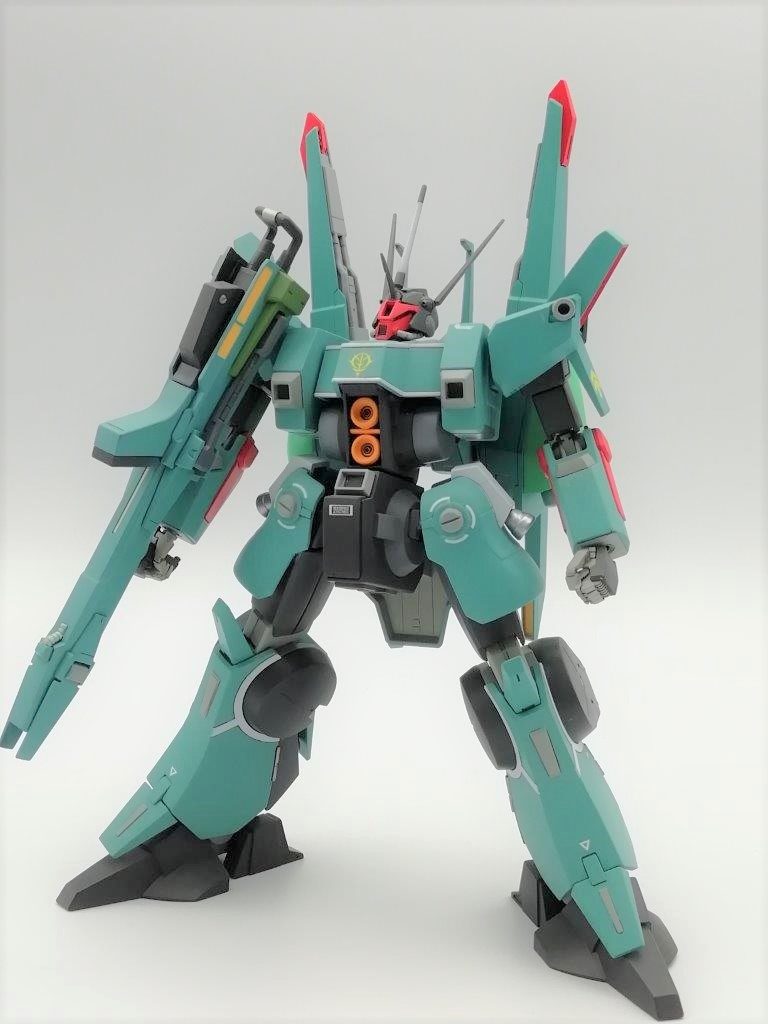 手首をビルダーズパーツに変更しています。