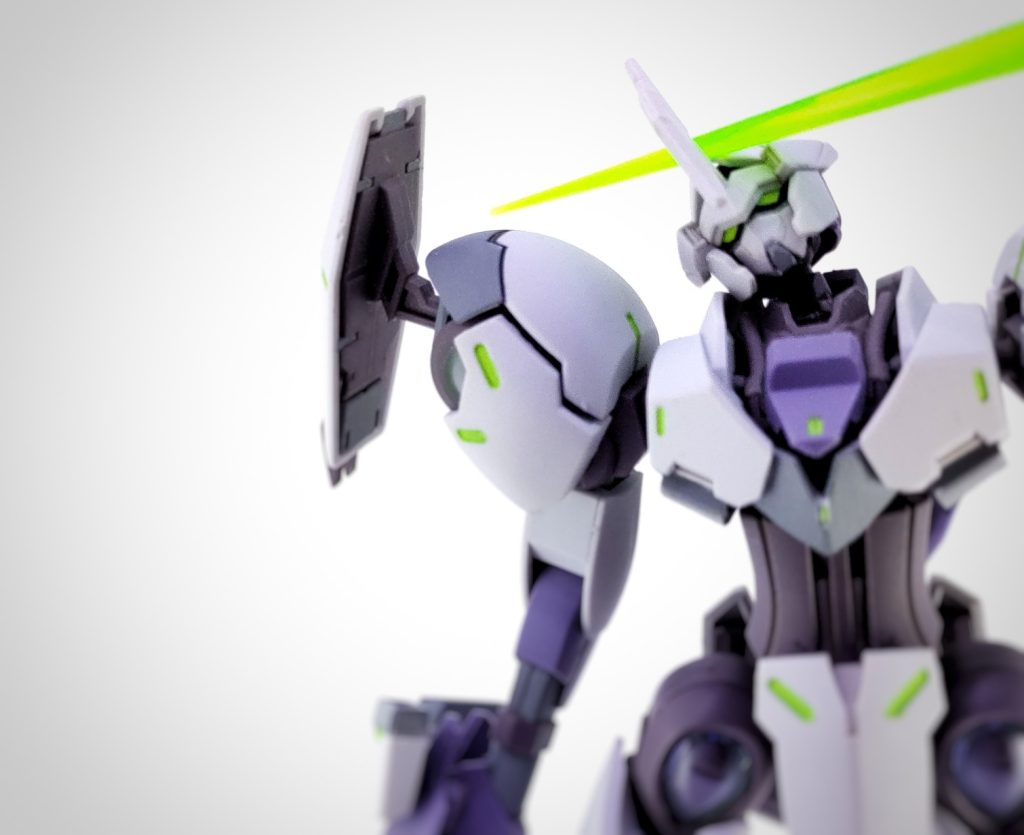 以上になります。マスク部分だけ他から持ってきて、あとはキット内のパーツの組み替えと切り貼りで作りました。ゲート跡など含めていろいろな処理がかなりアバウトなので細かいところは見なかったことにしてください。かんたん工作と部分塗装のお手軽仕上げでした。