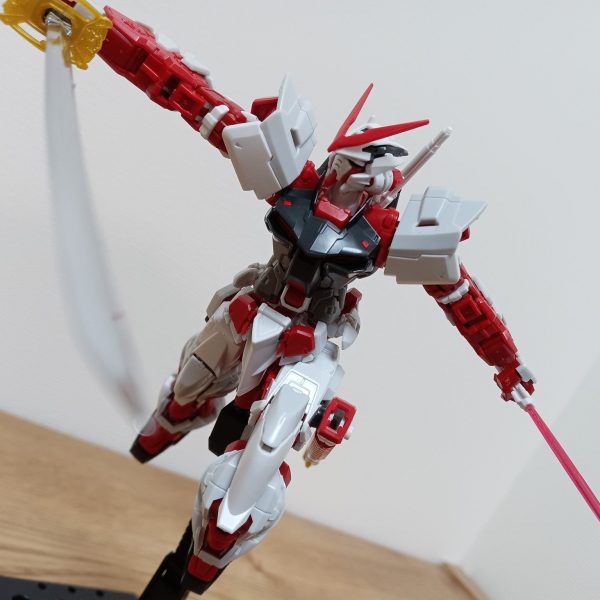 RGガンダムアストレイレッドフレーム