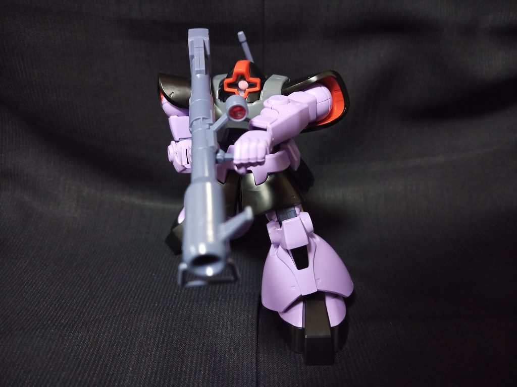 とりあえずリックドム仕様にしてジャイアントバズ持たせて飾ってます最後までご覧いただき有難うございました(о´∀`о)