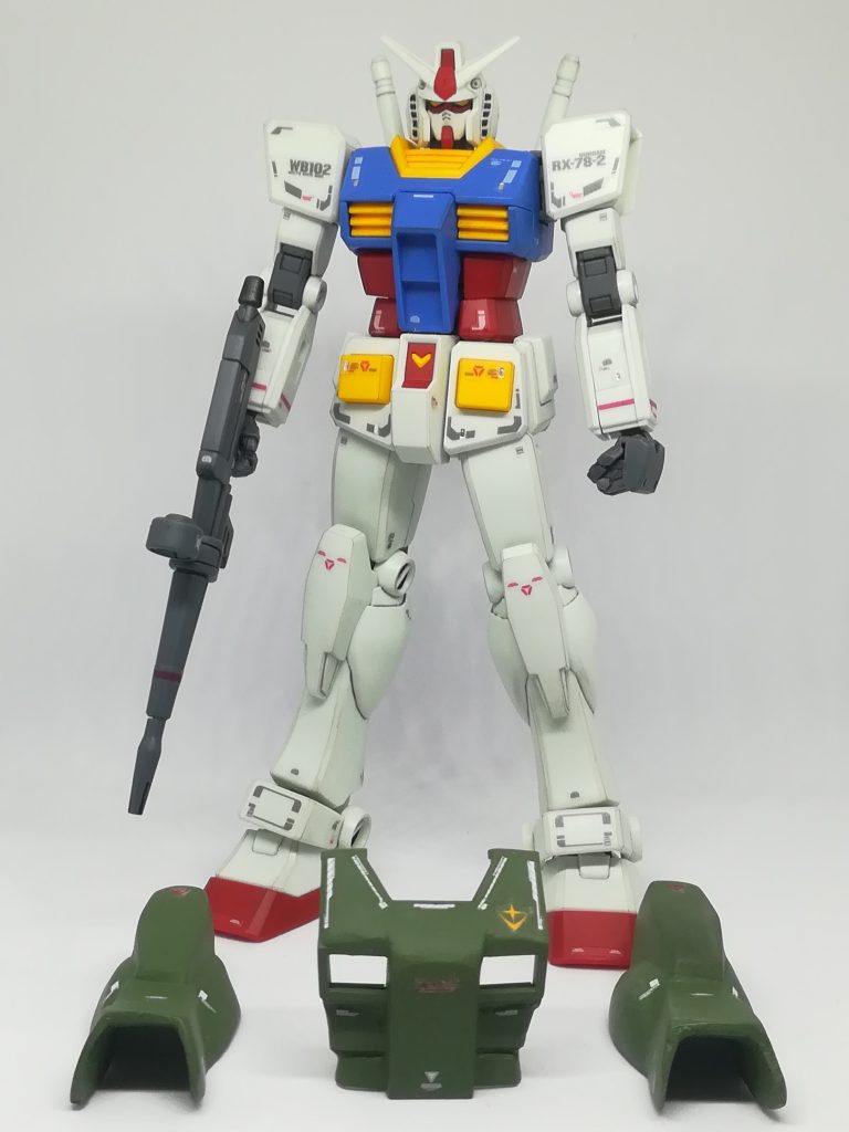 「装甲は いざというときのために 取り外しできるようにして おかなくては ならないんだ」