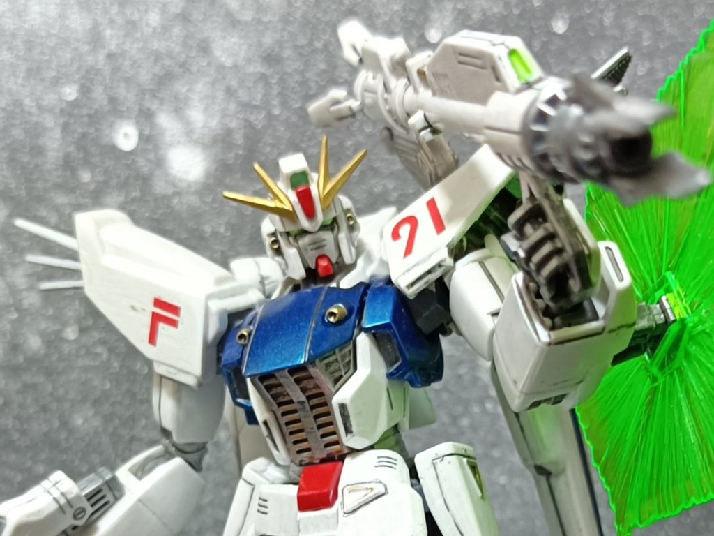 このランチャー(？)って本編での記憶ないけどカッコイイ！