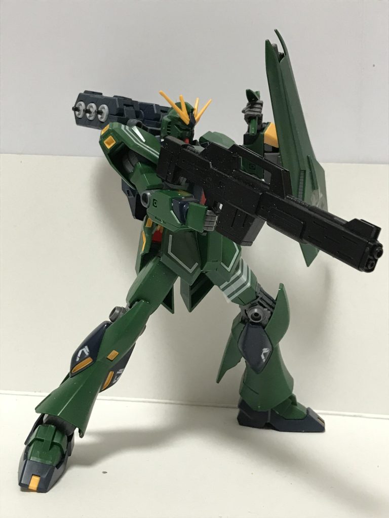 もうちょっとスマートなライフルだったらより完璧だとは思いますが、現状でもめちゃくちゃよいですな…