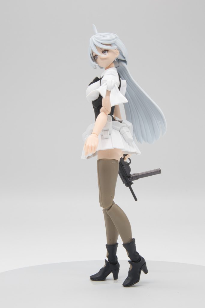 ミオリネ・レンブラン [メイド服と機関銃]–2枚目/制作者：HerGrayMetal