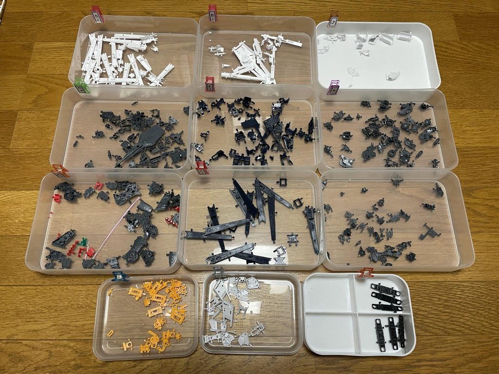 RG 1/144 RX-93 νガンダム（ニューガンダム）HWS–4枚目/制作者：kiyo