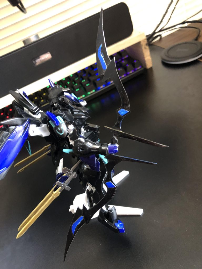 弓はもちょっと装飾を足すべきでしたね。