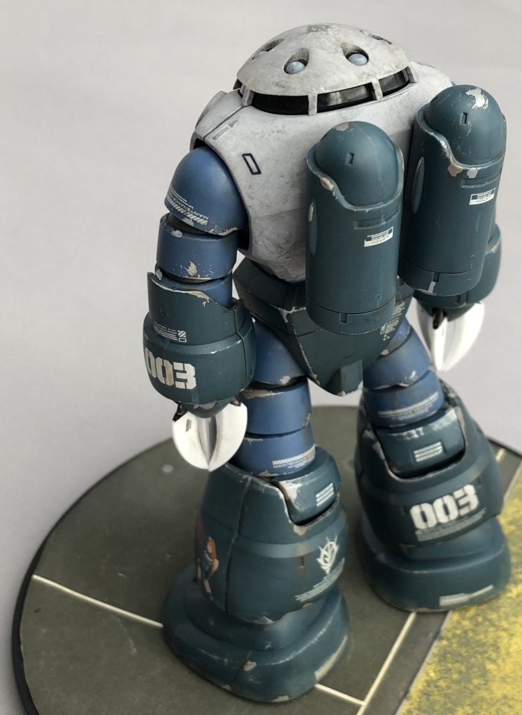 ベロウズリム部は整備上の注意点が多そうなのでマーキングが多めです。