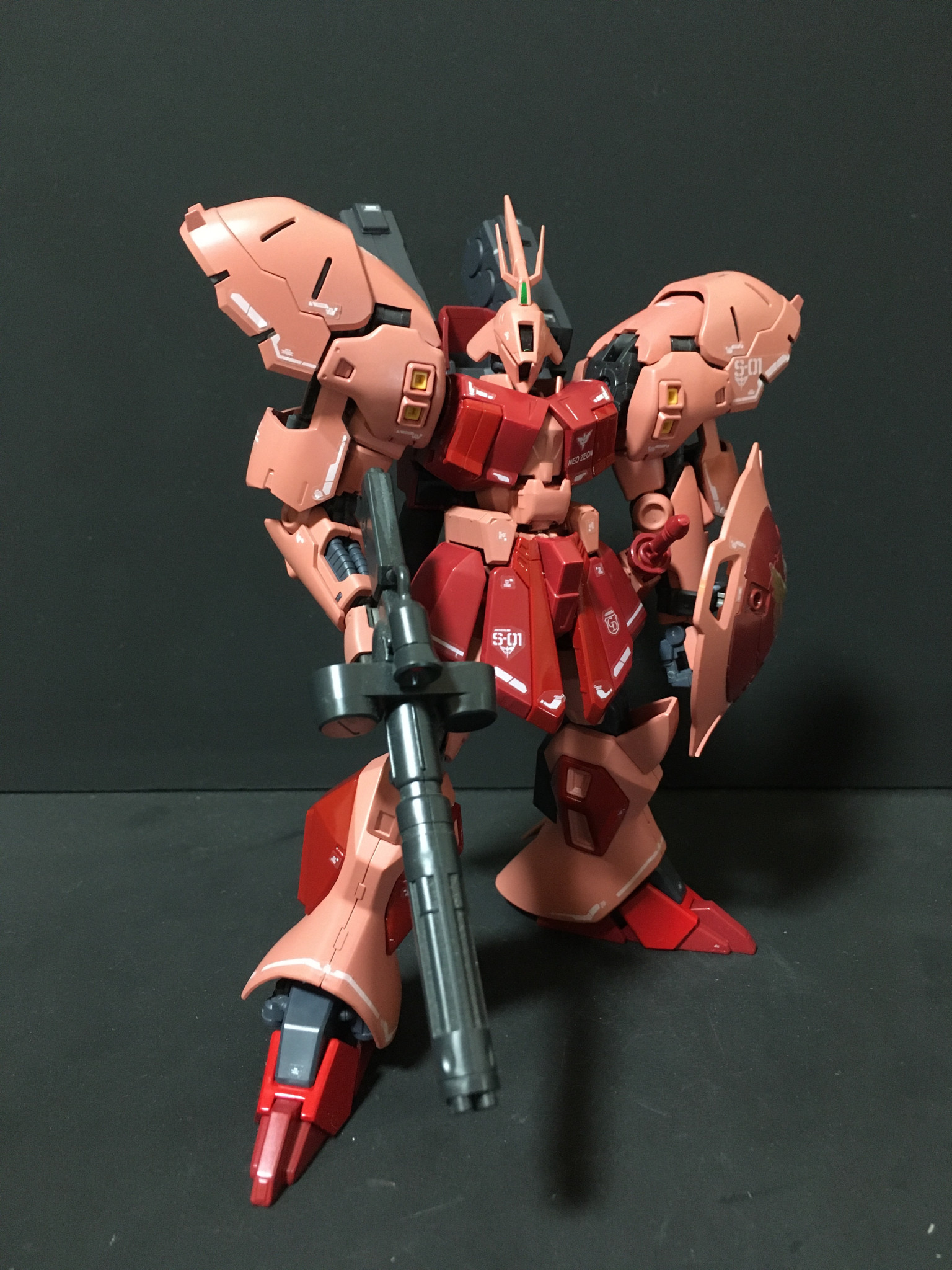 HGシャア専用 Rジャジャ｜ロメオ８さんのガンプラ作品｜GUNSTA（ガンスタ）