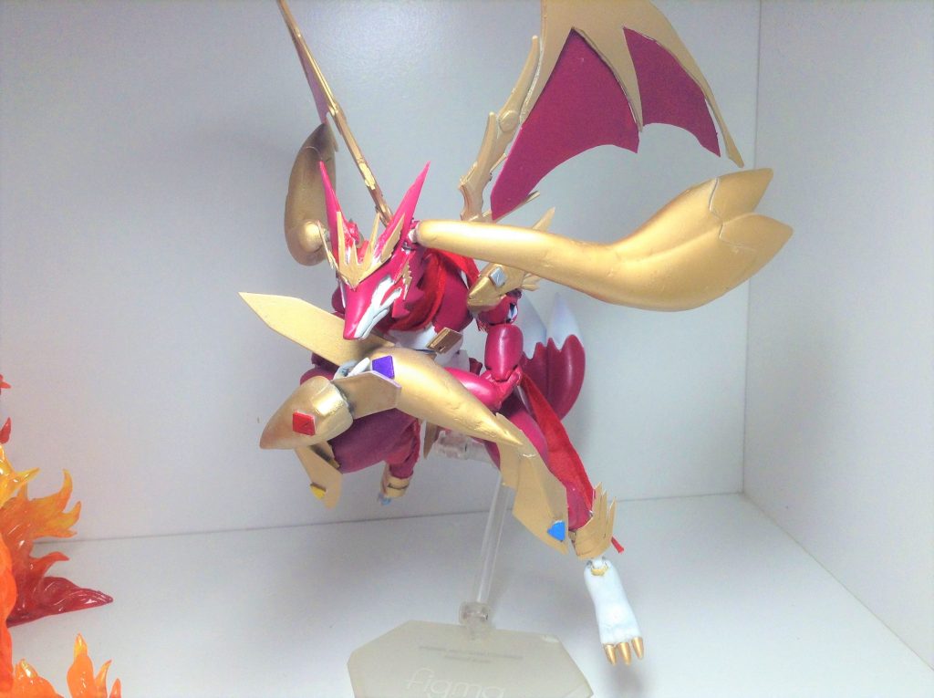 可動は絶望的です どう似せるかを優先して作りました!特に頭部は耳と翼が干渉して左右に回りません💦