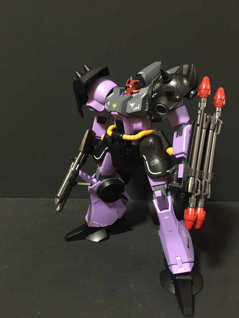 黒い3連星が1年戦争を生き延びて、ネオジオンに参加していたIF設定第5弾・オルテガ機です。リーヴェンヴォルフにつながる後期型仕様の機体という脳内設定です。