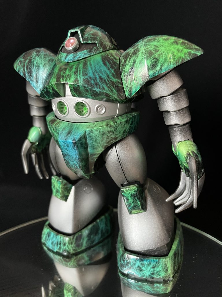 HG ゴッグ ウェットティッシュで奇抜に塗装！–2枚目/制作者：初心者モデラーズ奮闘記