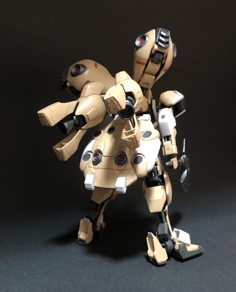 弟から脚を引き継ぐことで猛進力を上げています。