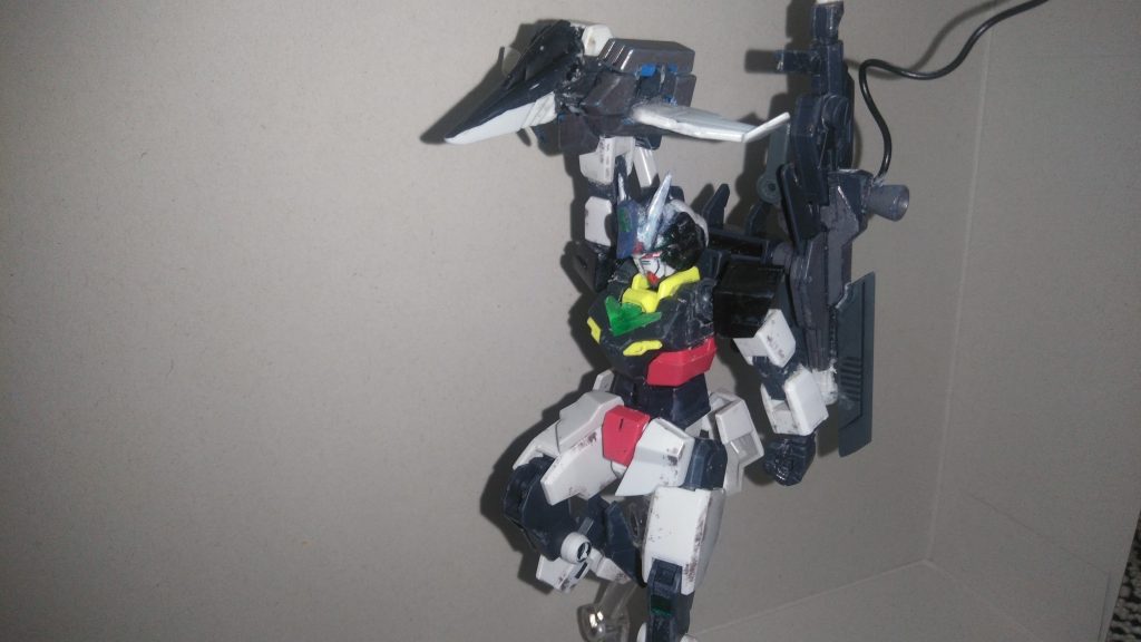 それと、ベガブースターにはビルドバーニングのパーツをはっつけてるんでボールジョイントが動くことを利用した輸送形態的なこともできます。そしてそろそろ行きますか!コアチェンジ、ドッキング、ゴー！！！