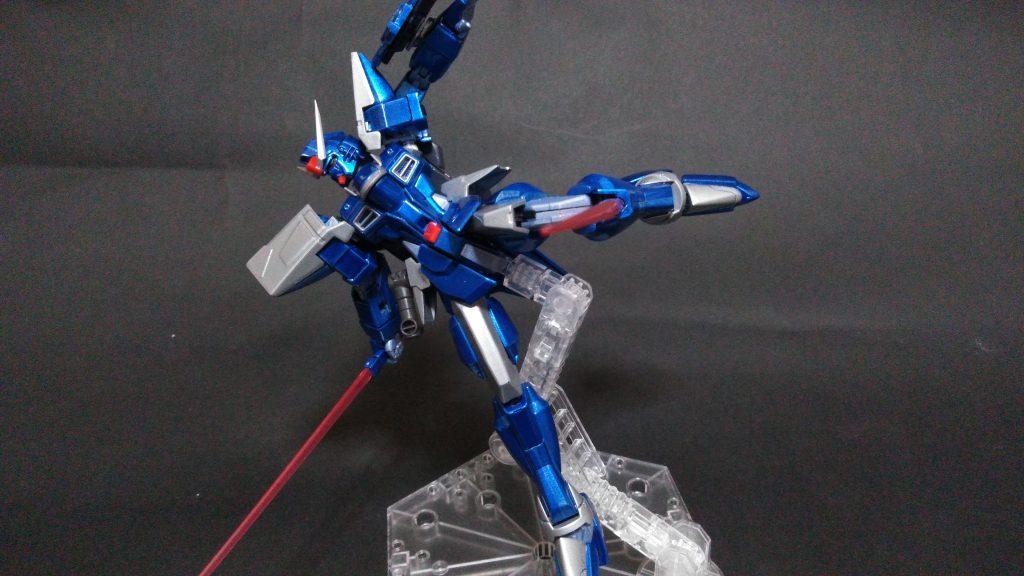 膝部ビームスパイク