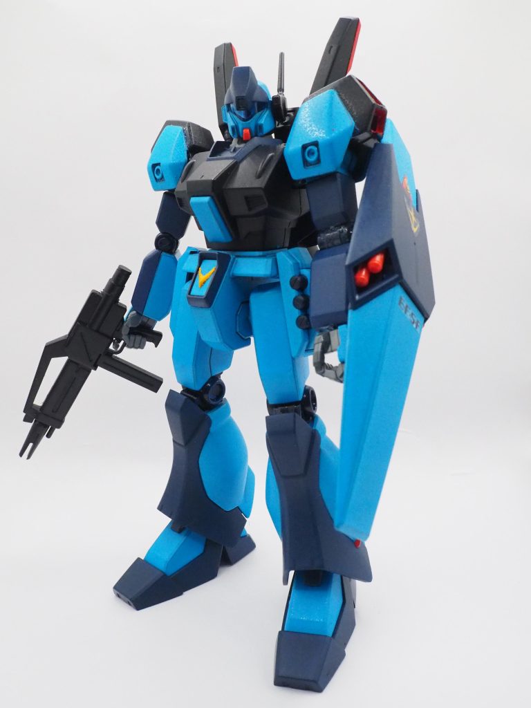 GUNDAM SIDE-F限定でボディだけ青いユウ・カジマ専用機が売ってますが、自分的にコレジャナイ感があったのでオリカラで専用機を作りました。