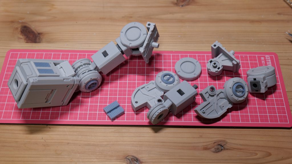 FDMで精度を出すのは非常に大変。レジンだとラクですが重いです。