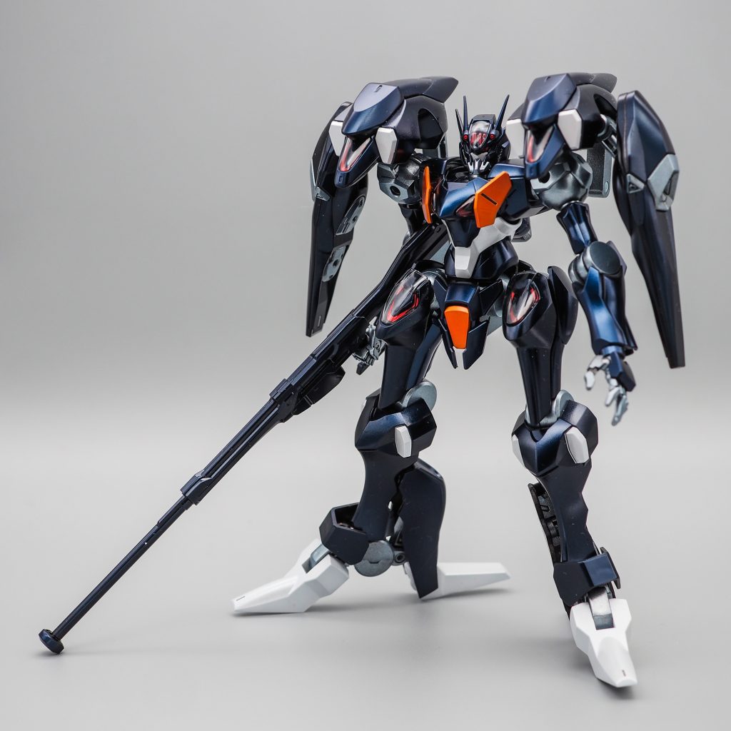 HG ガンダム ファラクト–2枚目/制作者:@tomotrip