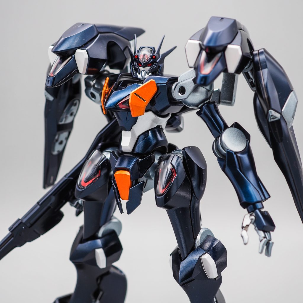 HG ガンダム ファラクト–3枚目/制作者:@tomotrip