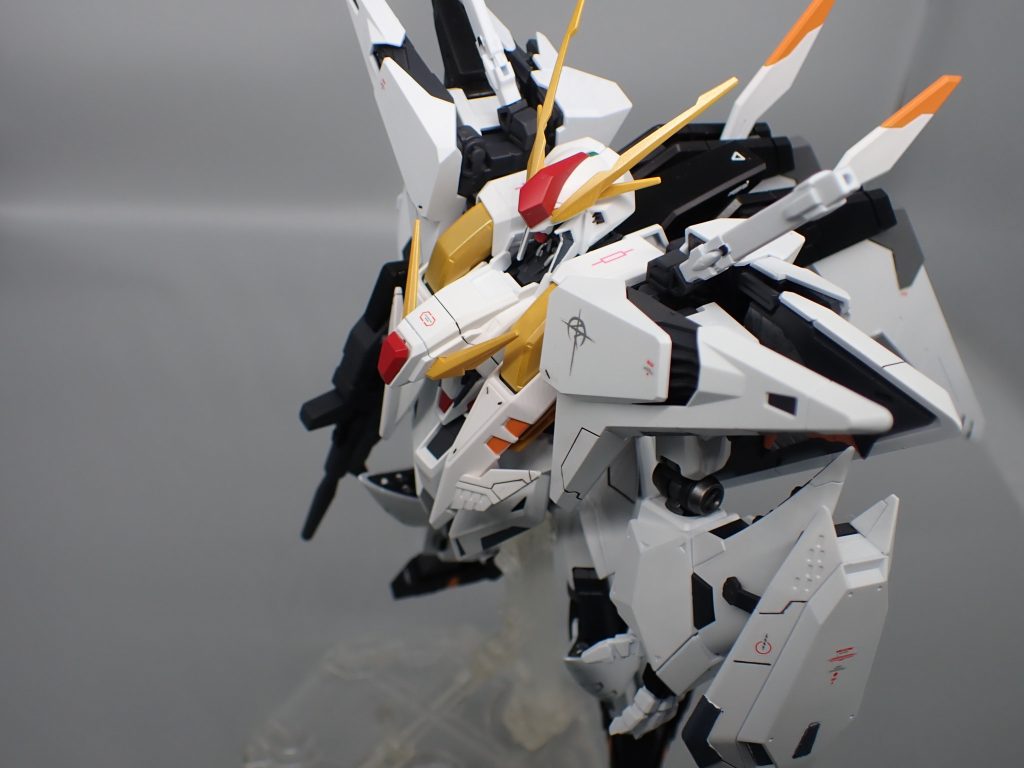 クスィガンダム–3枚目/制作者：アンジェロのプラモデル工房