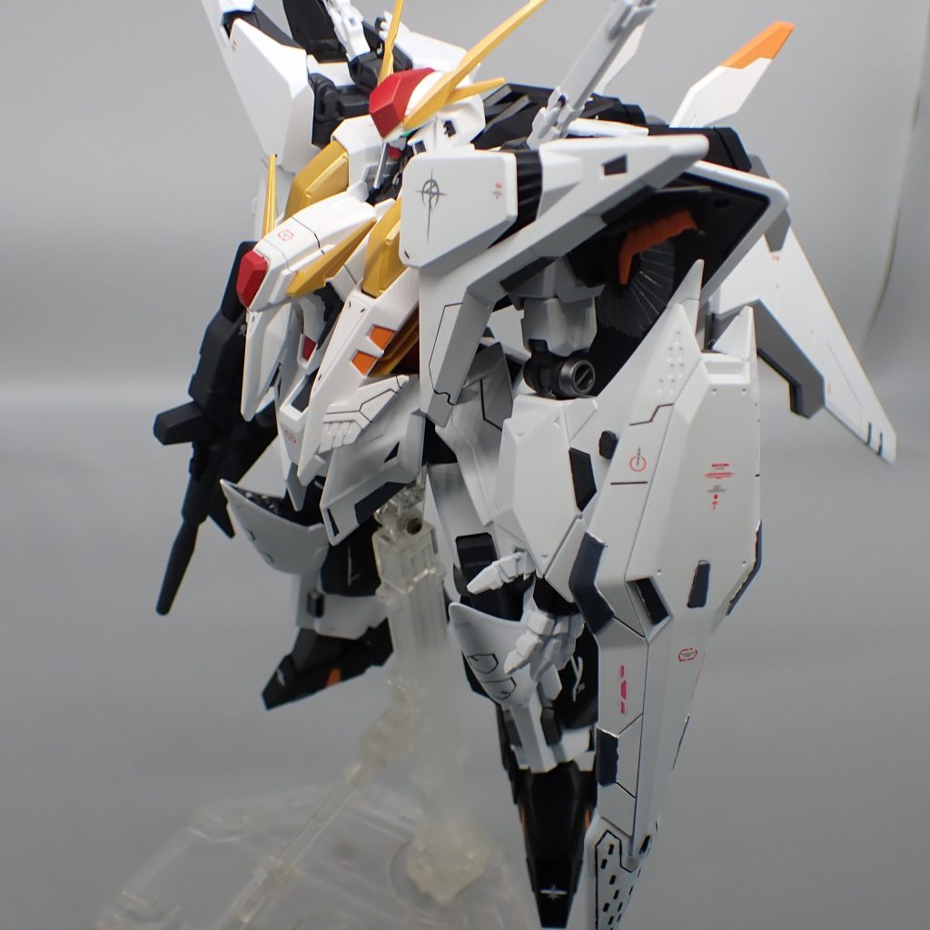 クスィガンダム–2枚目/制作者：アンジェロのプラモデル工房
