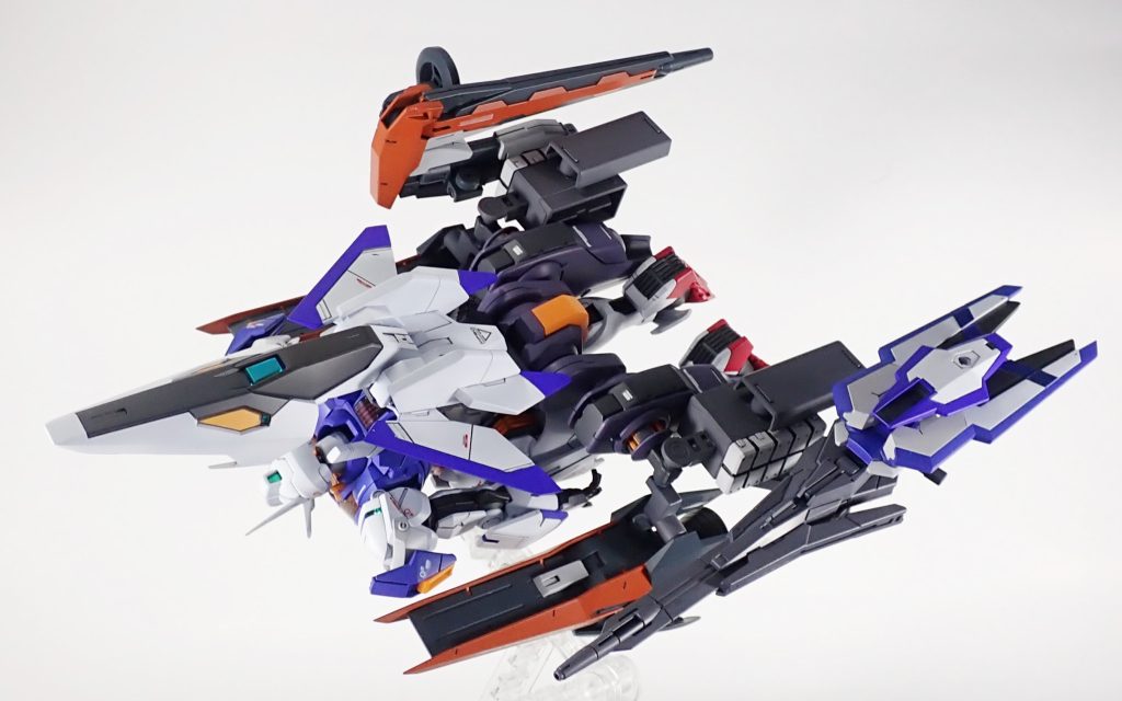 エアリアルも取り付けてキャリアーのようにすることも。