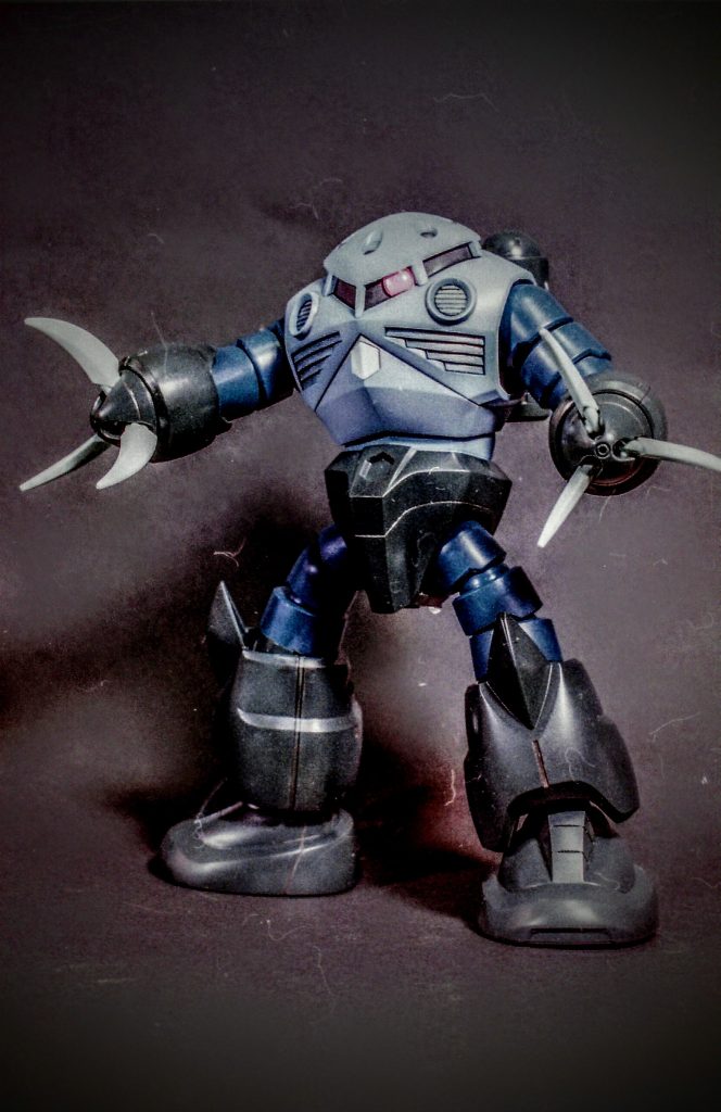 こちらはおまけの量産型ズゴックです！