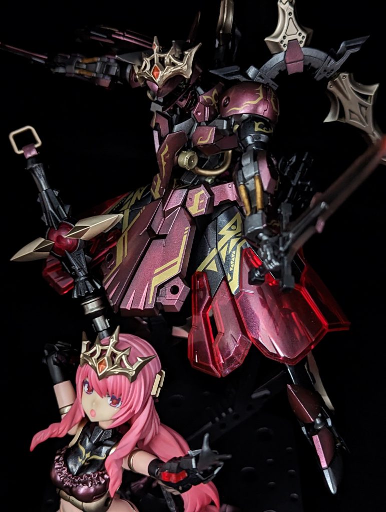 「ぺ・ル・ソ・ナ」MSというよりは、ペルソナに出てきそうなデザインヴァルキュリア・フレームだからかな？