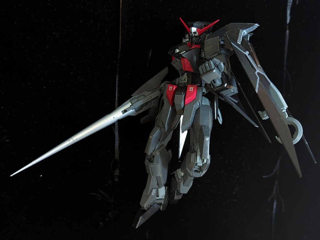 いかにも宇宙海賊、って感じです。エッジ部は少しシルバーを入れています