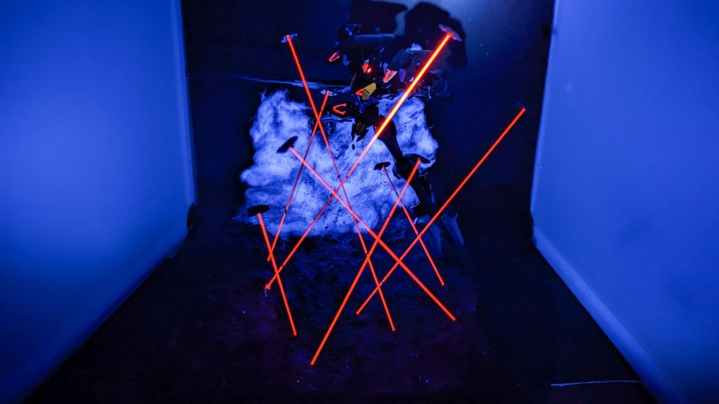 ブラックライトのみだとこんな感じ。