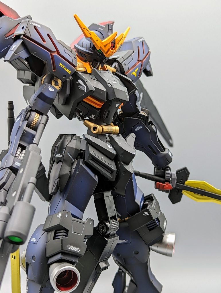 ガンダムバエル改–3枚目/制作者：ばじーな