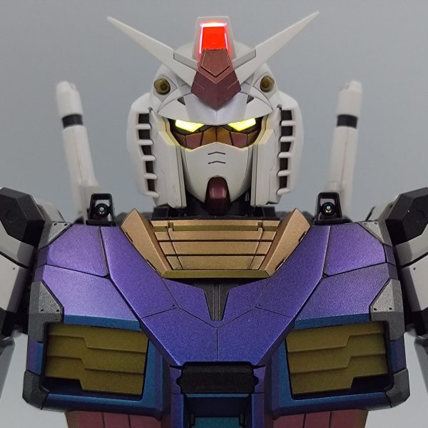 1/48横浜ガンダム（バストモデル）マジョーラカラー