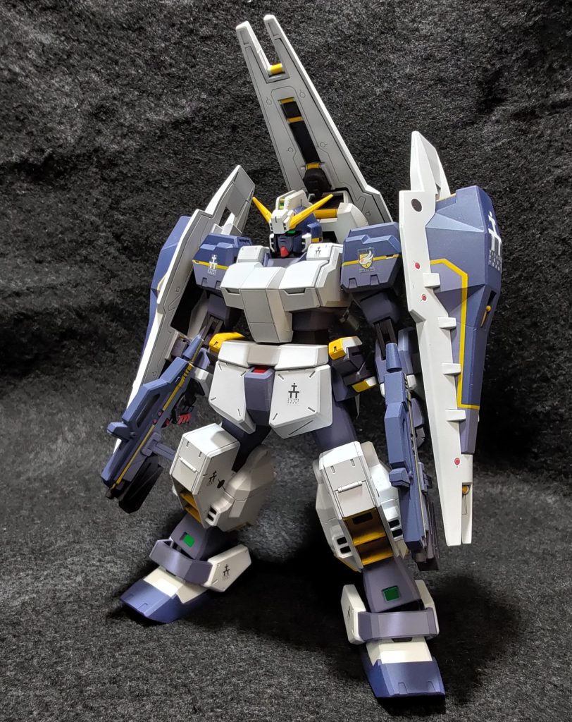 フルアーマー形態 シールドブースター三基とチョバムアーマー装備 てんこ盛りです