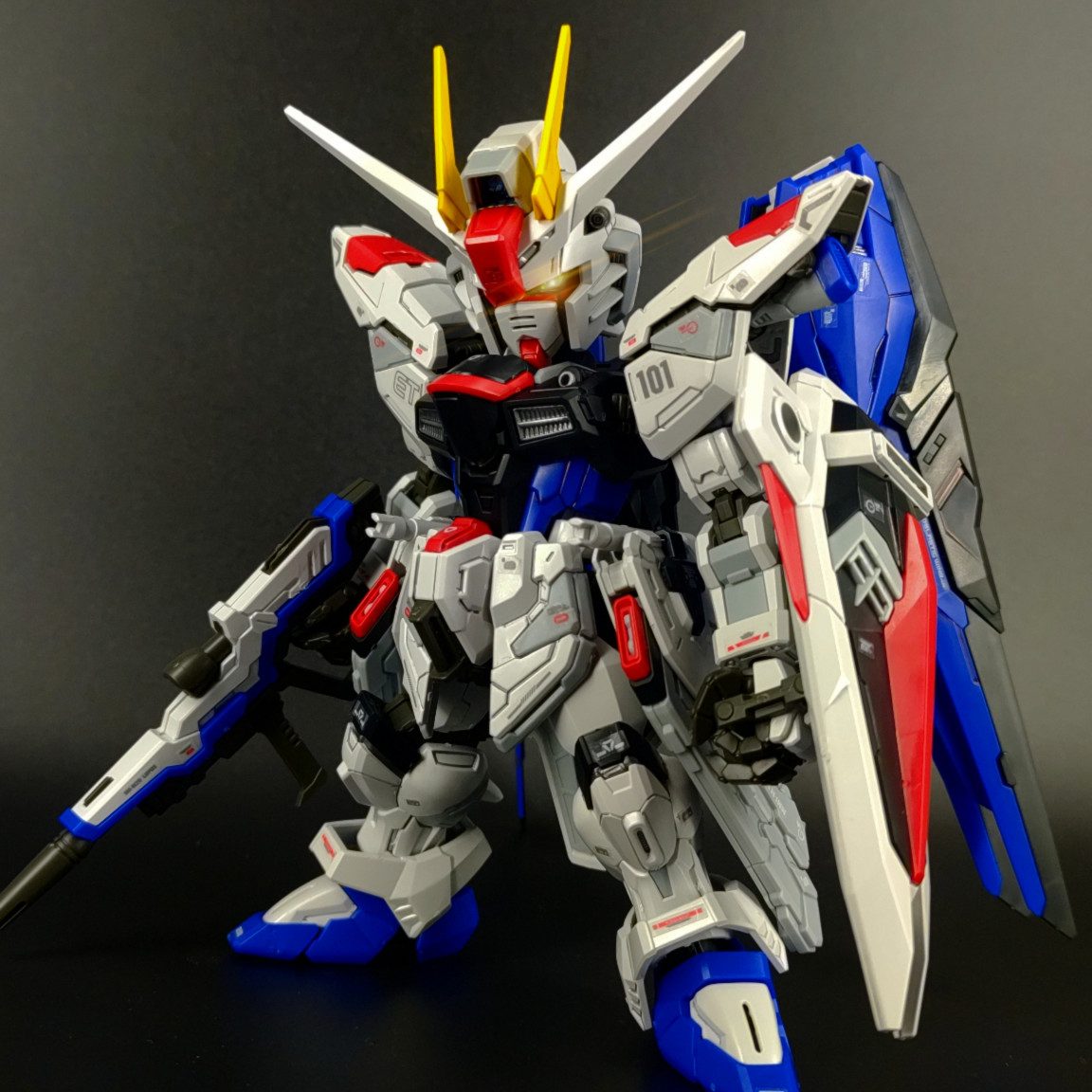 MGSDフリーダムガンダム MGEXストライクフリーダムガンダム プラモデル