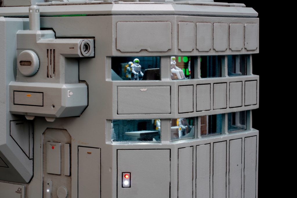 フルスクラッチ1/100スケール巡洋艦サラミス–4枚目/制作者：コロニー製作所