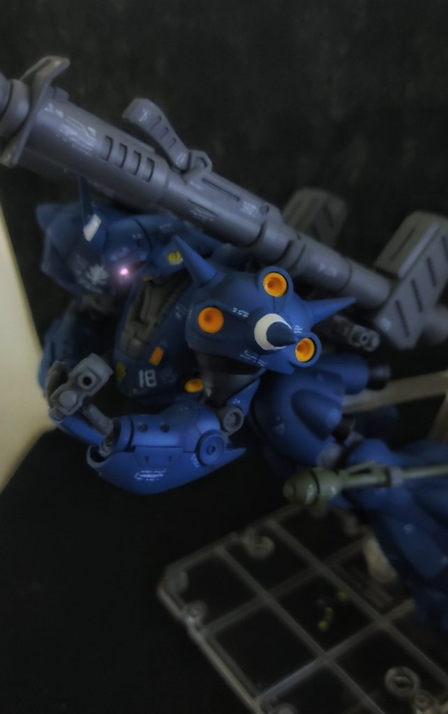 塗装が終わったあとにガンダム戦記の特殊カラーのホワイトに塗っても良かったなぁ〜と少し後悔しました💦