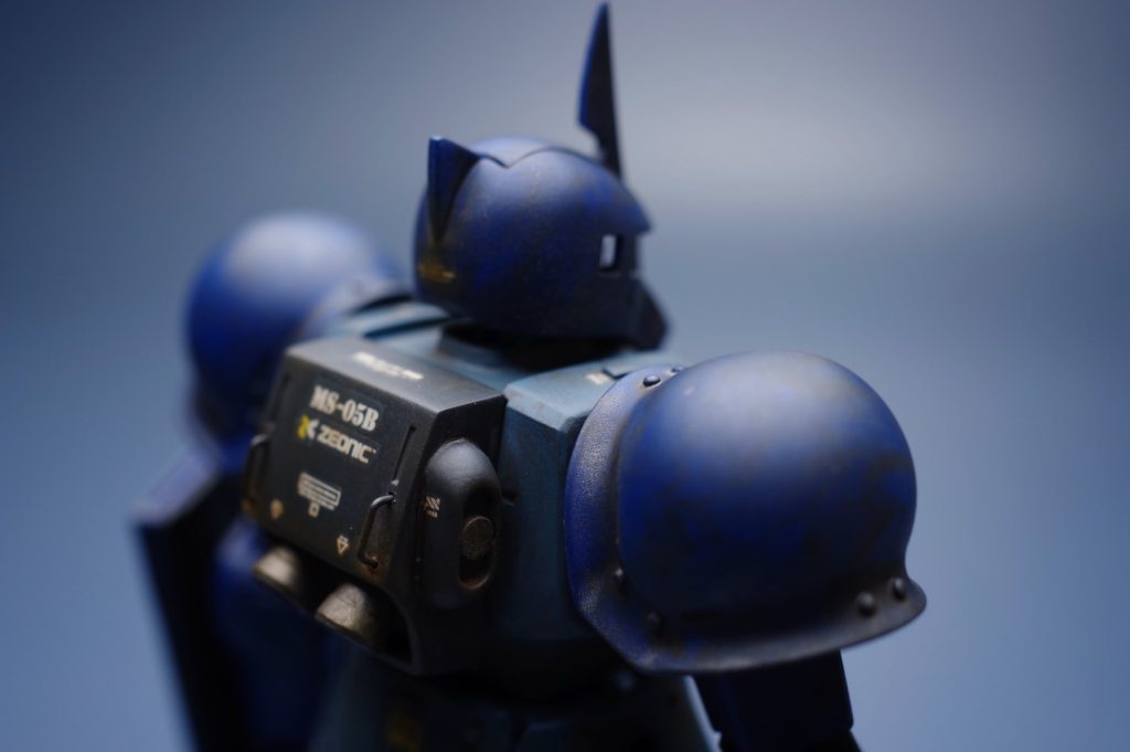 バックパック右側には、バズーカ用のハードポイント(パイロン)を設けました。 ※ネオジウム磁石でマウントできます。