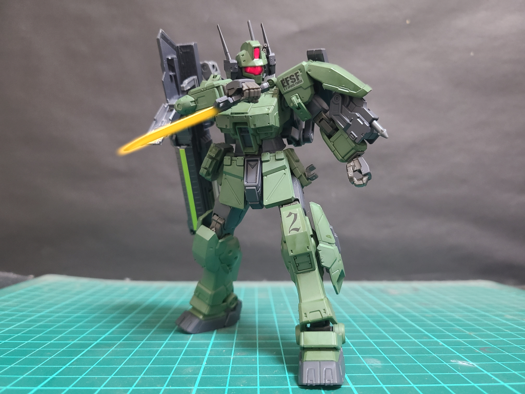 ヒートダガー装備ハウンドβ「トレーサーの様にはできませんが」