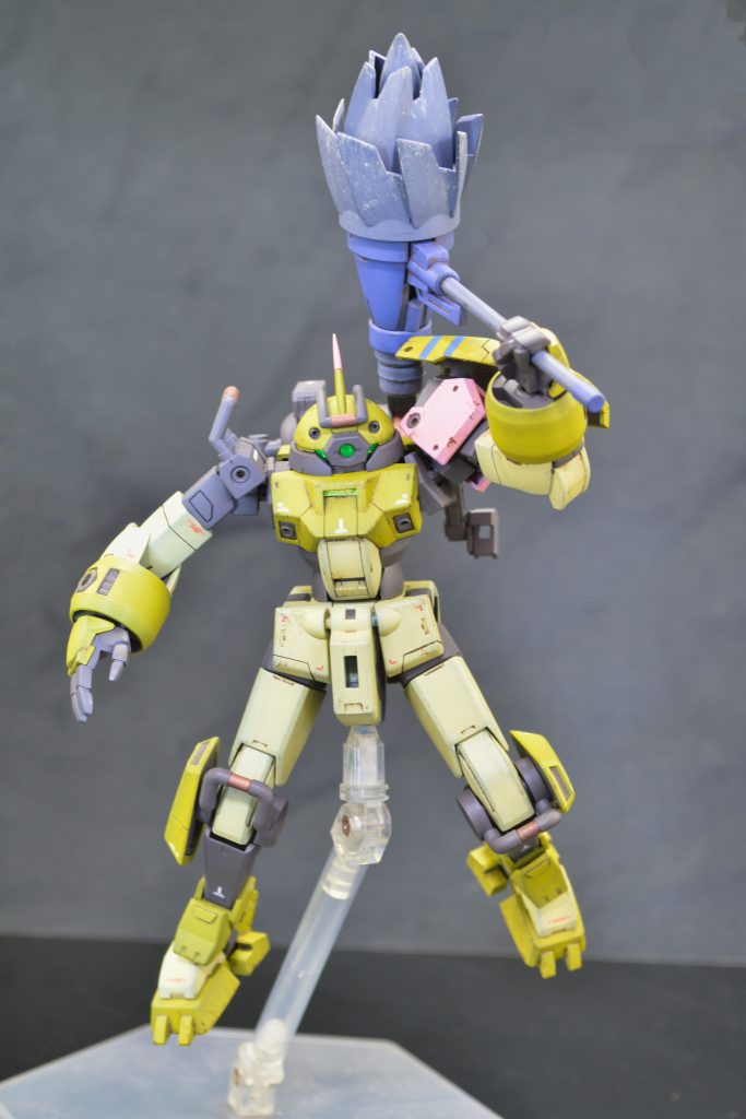 クラッシュハンマーは工事用削岩機を流用したハンドメイド武器という設定カラーはポケモンのデカヌチャンを参考に