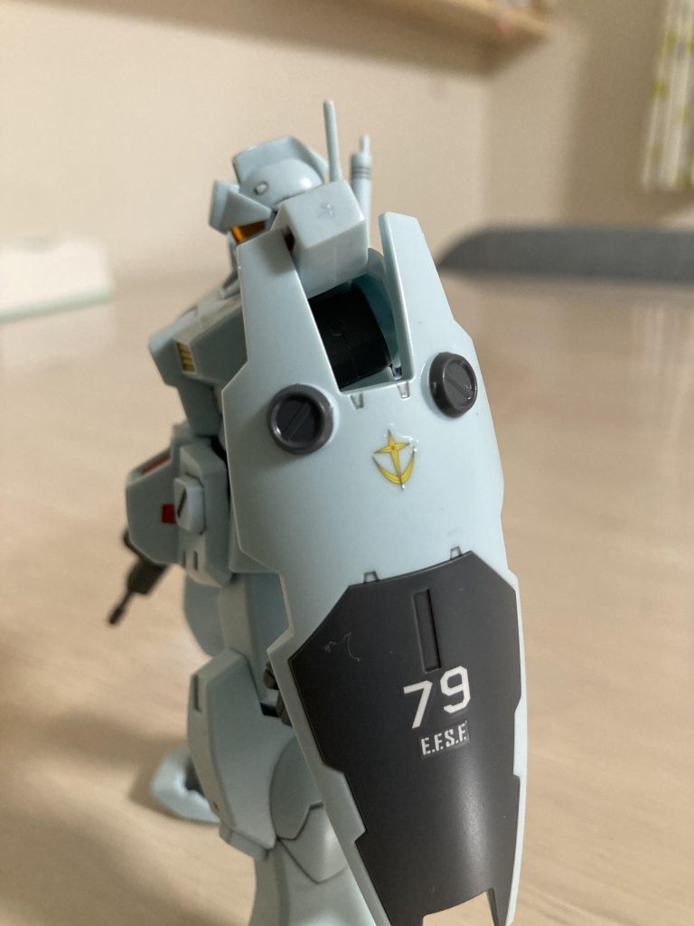 トップコートし過ぎてデカール溶けてしまった。