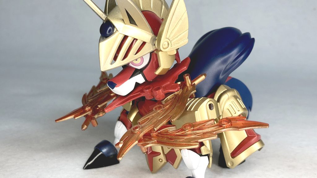 肩側に接続したパーツを盾に追加！さながらわざ「きょじゅうだん」を撃つ際の大きな盾の姿のように