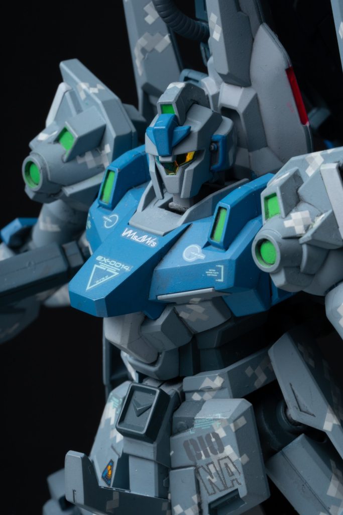 最近の自分の流行りで偏光フィルムをメインカメラに貼ってデティールアップを図りました。