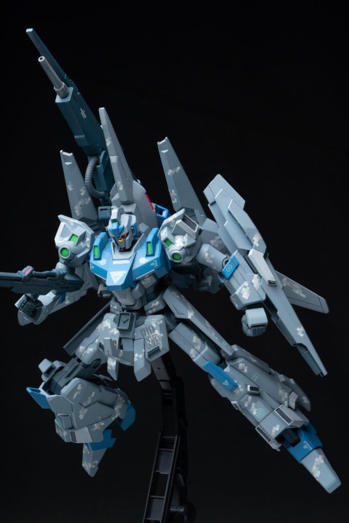 製作段階からカーリングのイメージには現用戦闘機をモチーフにしていたのでよりリゼルの様な可変機には親和性があって正解だったと思います。