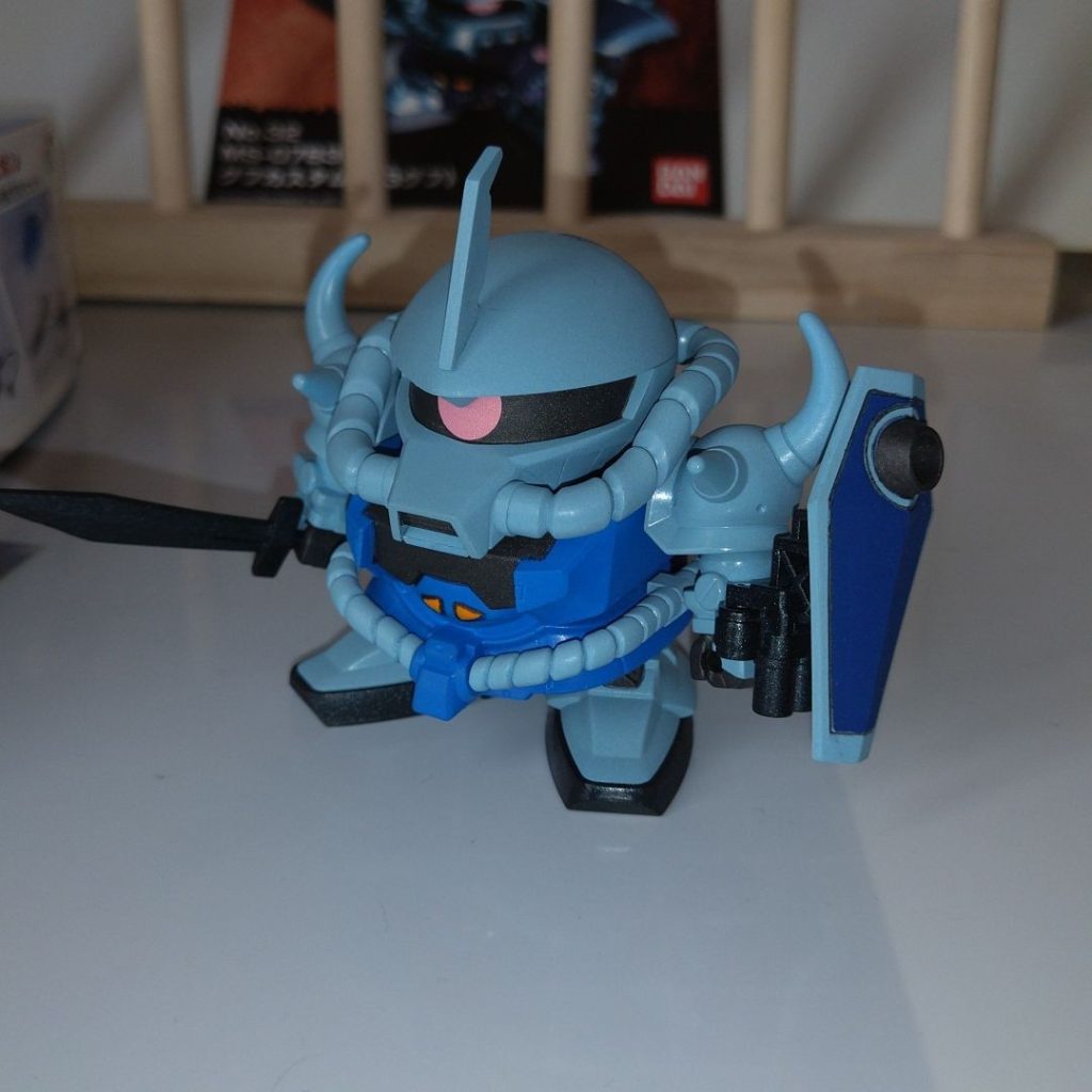 グフカスタム–3枚目/制作者：鈴木 英介