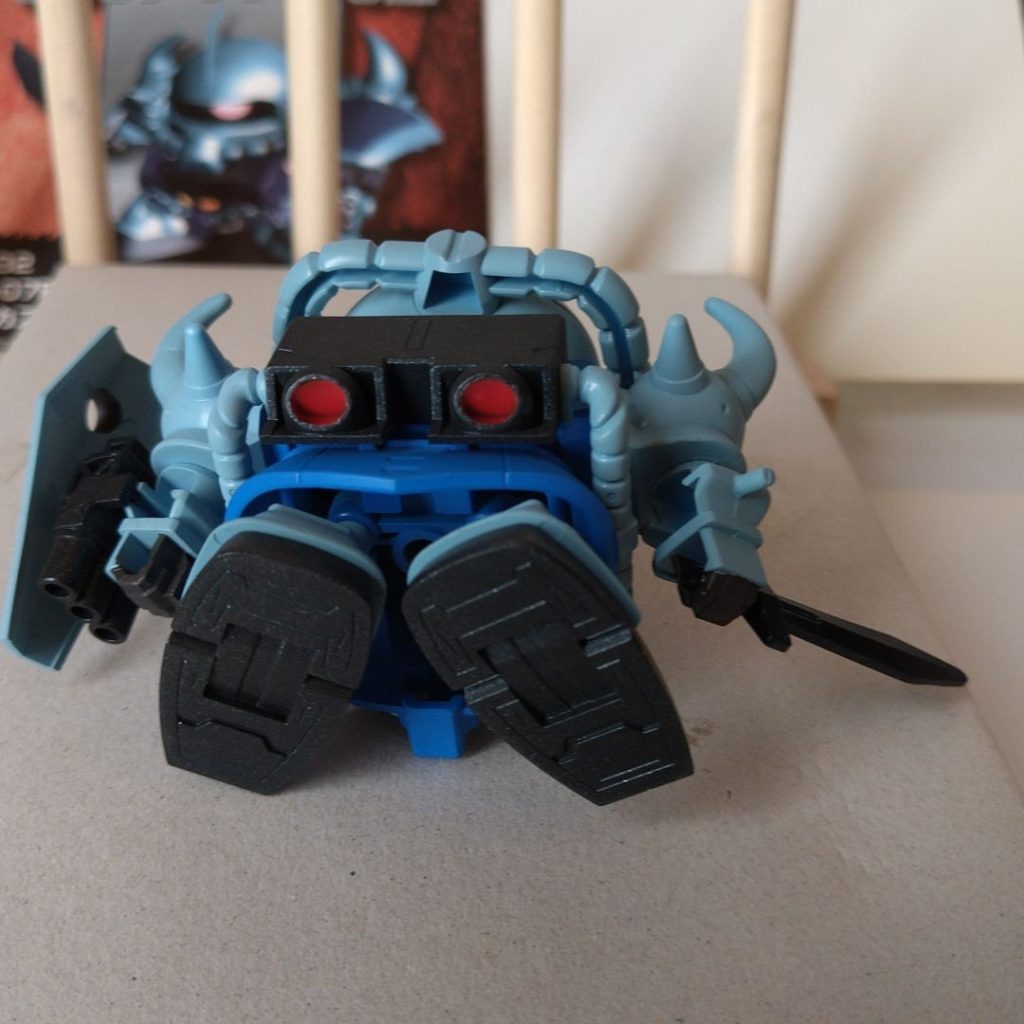 グフカスタム–2枚目/制作者：鈴木 英介