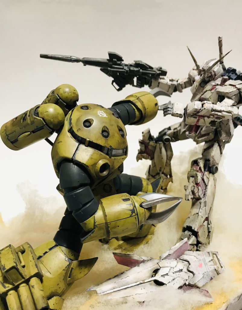 ズゴックvsユニコーンガンダム–3枚目/制作者：マリポン